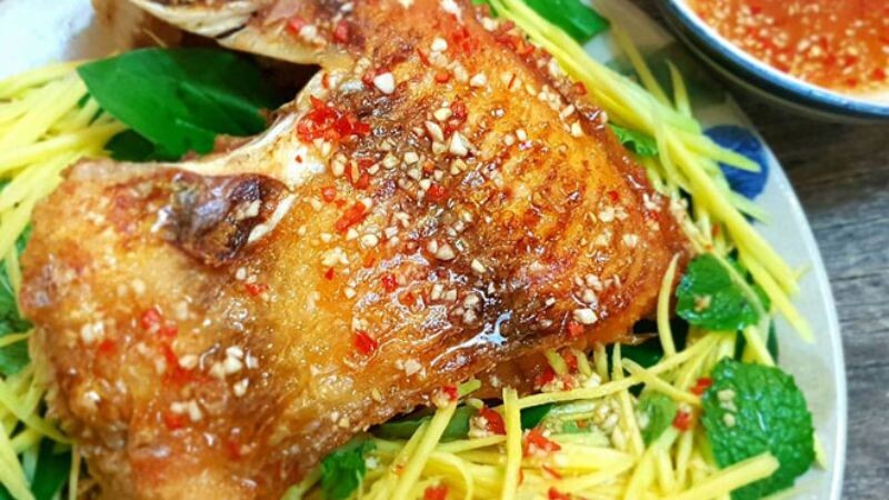 Cá Diêu Hồng Chiên Mắm Xoài