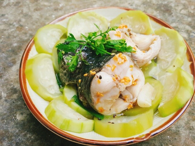 Cá Lóc Hấp Bầu