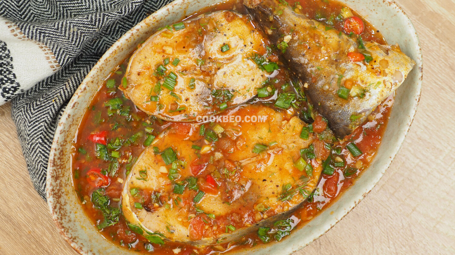 Cá Ngừ Chiên Sốt Cà
