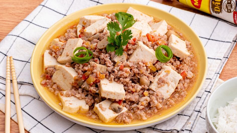 Đậu Hũ Non Chiên Sốt Thịt Bằm