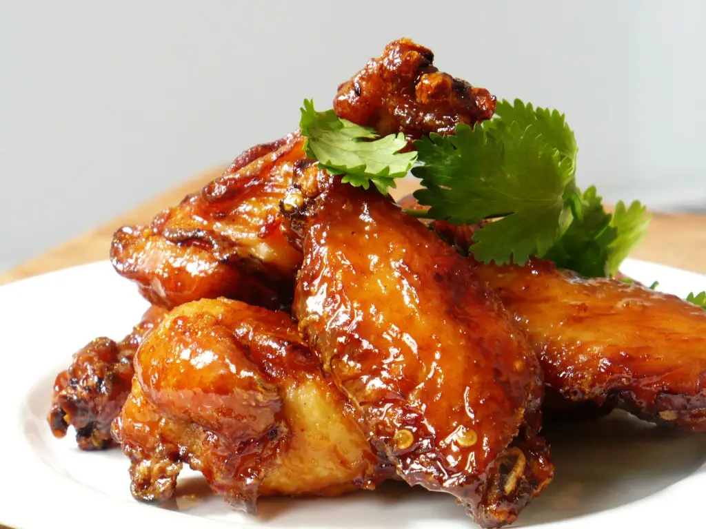 Cánh Gà Chiên Sốt Tiêu