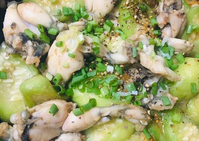 Ếch xào mướp