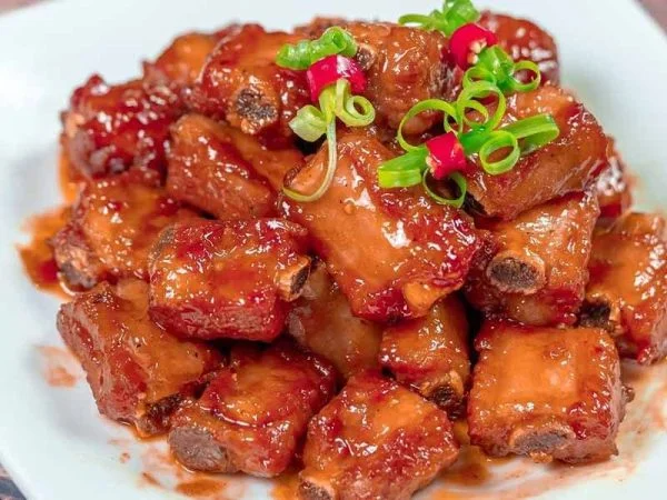 Sườn chiên nước mắm