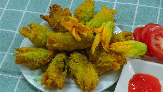 Chả cá nhồi bông cải chiên sốt tiêu